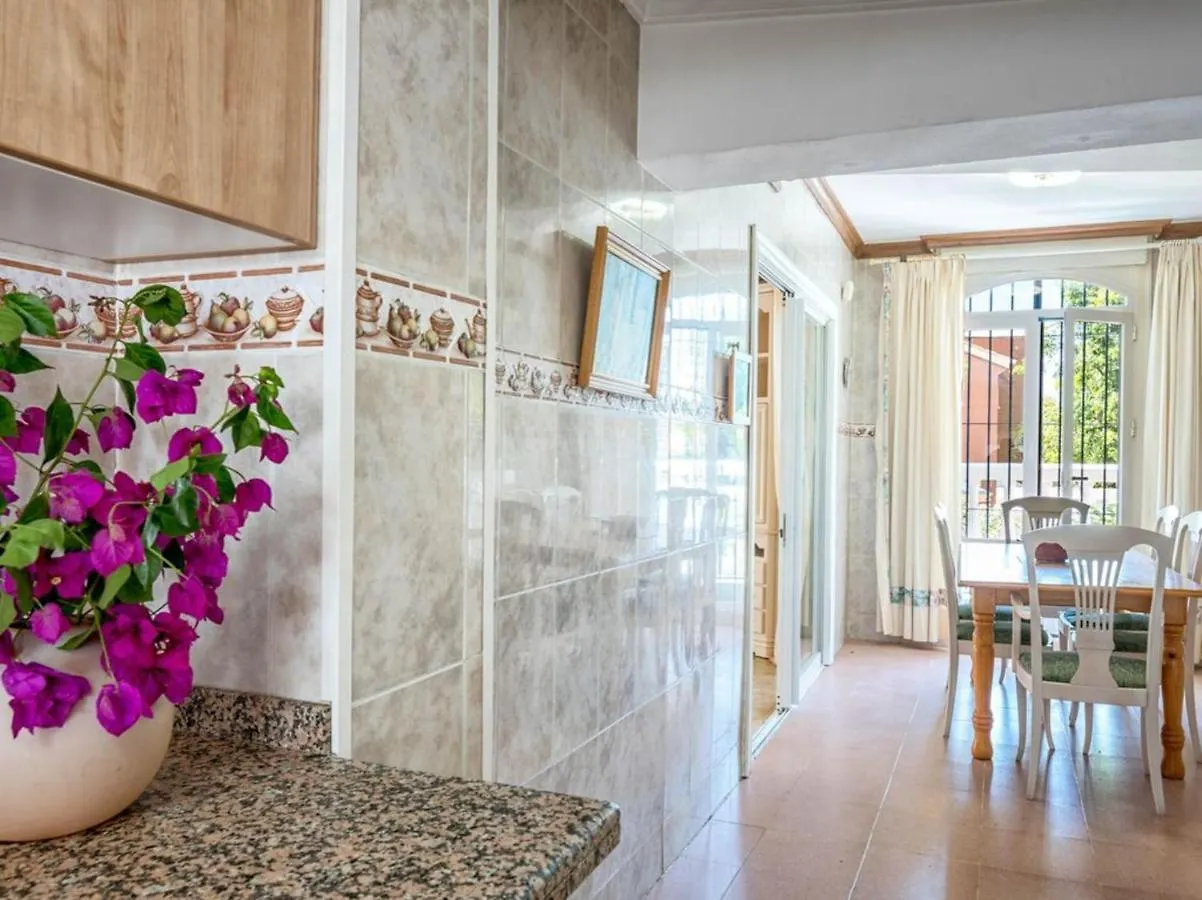 Villa Encanto: Marbella Retreat with Private Pool